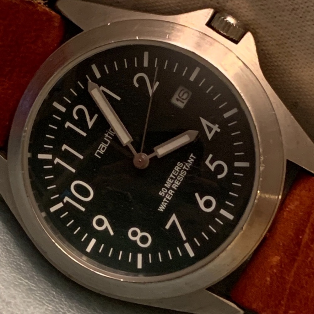 Vintage Nautica Green Dial Domed Crystal Watch - Picture 6 of 15